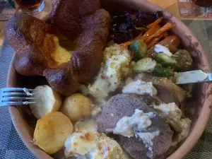 Lukka Sports Bar and Grill