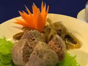 Hoa Su Restaurant