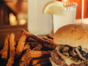 MastersBurger