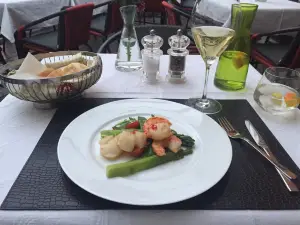 La Famille Caffe and restaurant