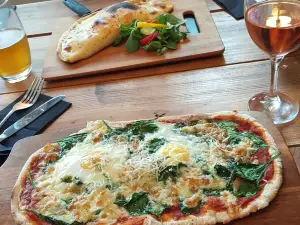 Belle Vue Bistro Swansea ltd