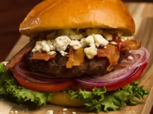 Front Street Pub & Eatery