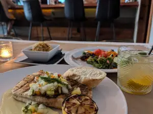 Cherokee Rose bbq bar & kitchen