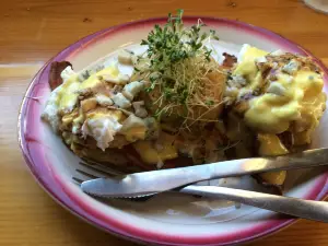 Bearclaw Bakery and Coffee