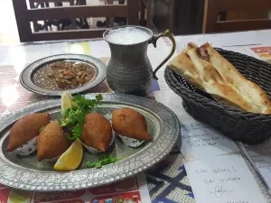Koz Antep Kunefe