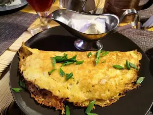 Горький Pub