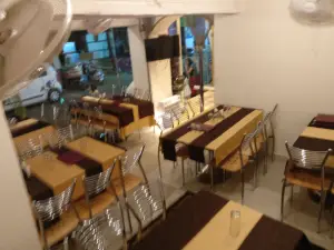 Dine inn