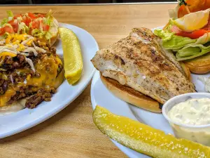 Ryan's Island Cafe