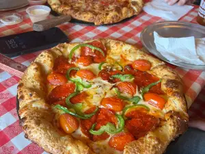 Grateful Head Pizza Oven & Tap Room