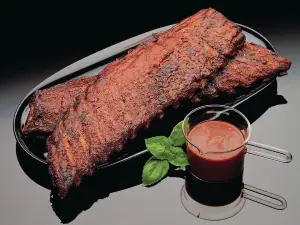 Carson’s Prime Steaks & Famous Barbecue – Milwaukee (Downtown near Fiserv Forum & Baird Center)