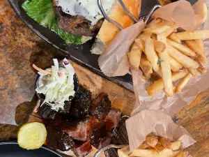 Backyard BBQ & Brew