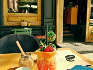 Como Coffee, Food and More