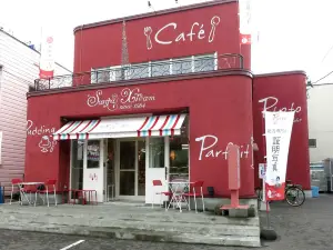 Santa Cream Cafe