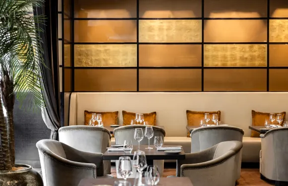 Le Café M Restaurant