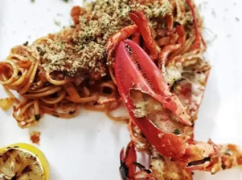 Ferdie's Cocktail Bar & Restaurant