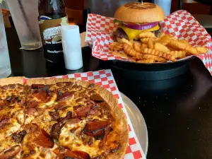 Max's Roadhouse