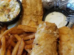 Hank's Restaurant & Drinkery