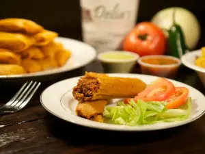 Delia's Specializing in Tamales