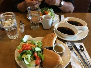 Home Restaurant