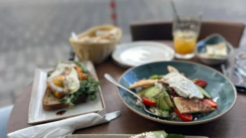 Lazaris BakeryBar in ラルナカ