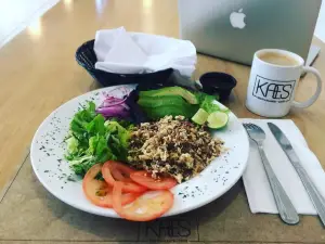 KAES Restaurante+Café