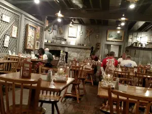 Cracker Barrel