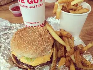 Five Guys (Leeds Cardigan Fields)