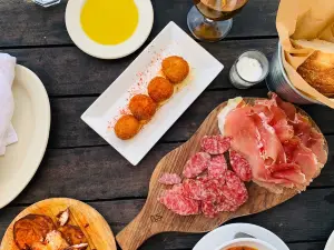 Barcelona Wine Bar