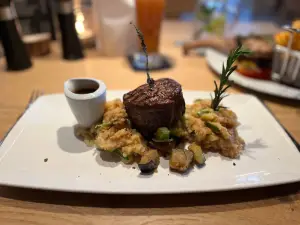 Tannenhaus Hotel & Restaurant