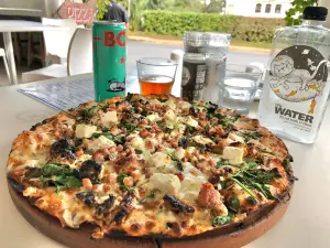 Salt Café