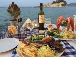 Kalamies Seaside Restaurant