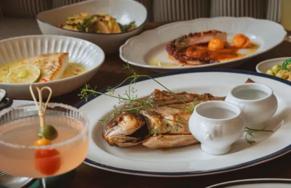 Teakwood Thai Chophouse
