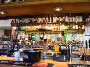 Ghillies Cellar Bar & Bistro
