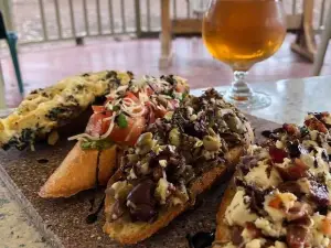 THAT Brewery & Pub