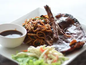 Restoran Seri Keningau, Putatan, Sabah.