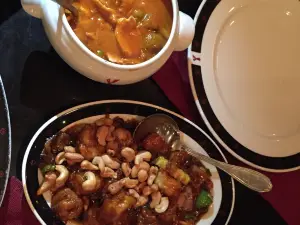 Yum Chinese & Thai