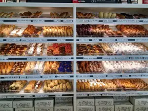 Paula's Donuts