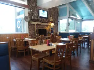 Mayflower Seafood Restaurant