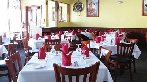 Plaza Azteca Restaurant in 波托馬克