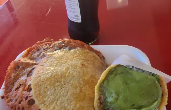 Tacos La Central