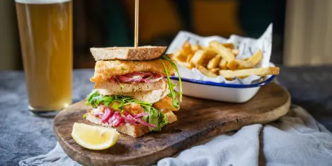 Racks Bar & Kitchen