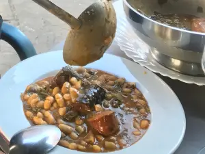 Bar pejin