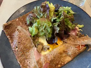 HOTEL RESTAURANT Crêperie du Château