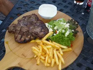 Areena Quays Restaurant