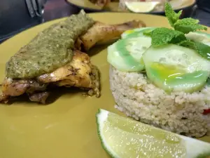 Sistres Bar & Grill