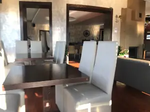 Profitis Ilias Cafe