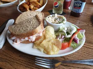 The Pier Inn