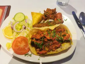 Palace Balti & Tandoori Restaurant