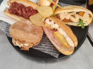 100 Montaditos