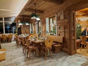 Café- Restaurant Zenz'n Stub'n